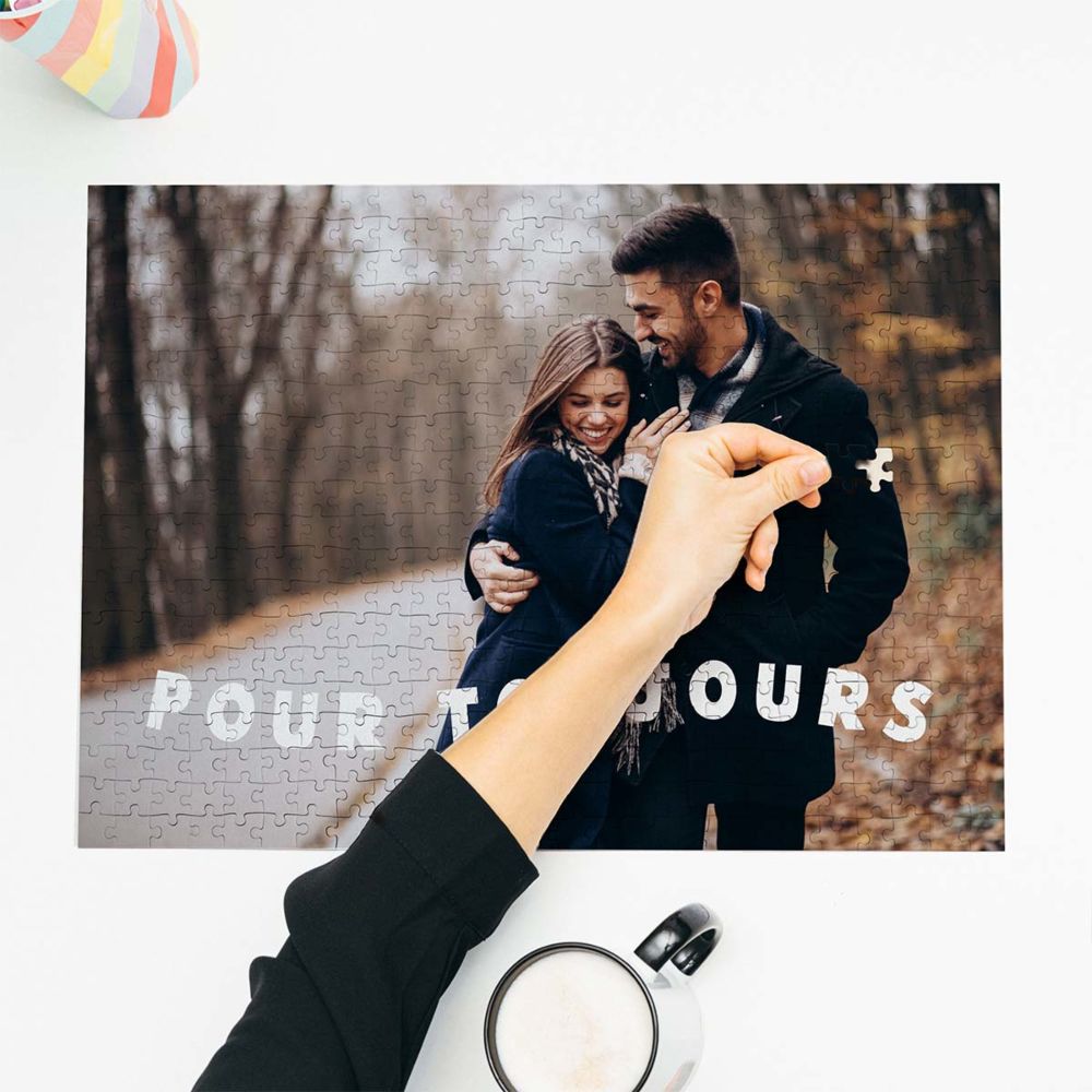Personalisierbares Puzzle mit Foto und geschwungenem Text Personalisierbares Puzzle mit Foto und geschwungenem Text