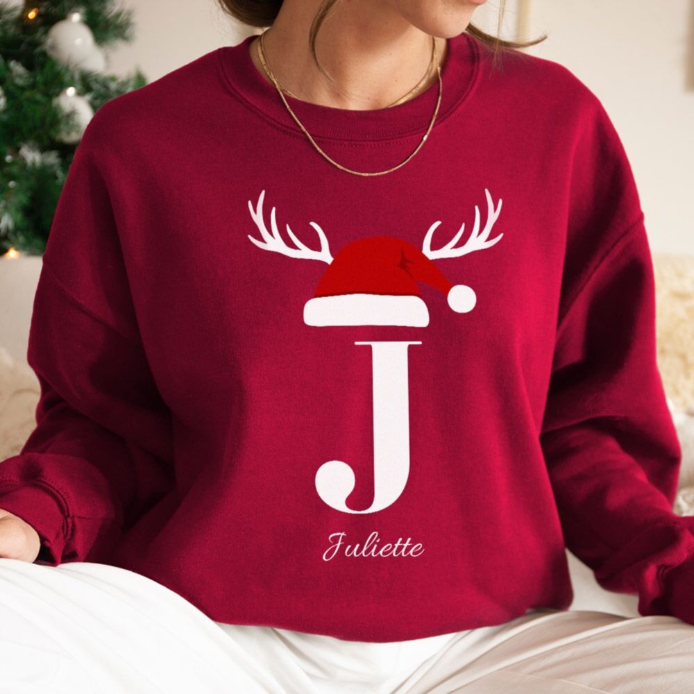 Pull de Noël personnalisé avec monogramme