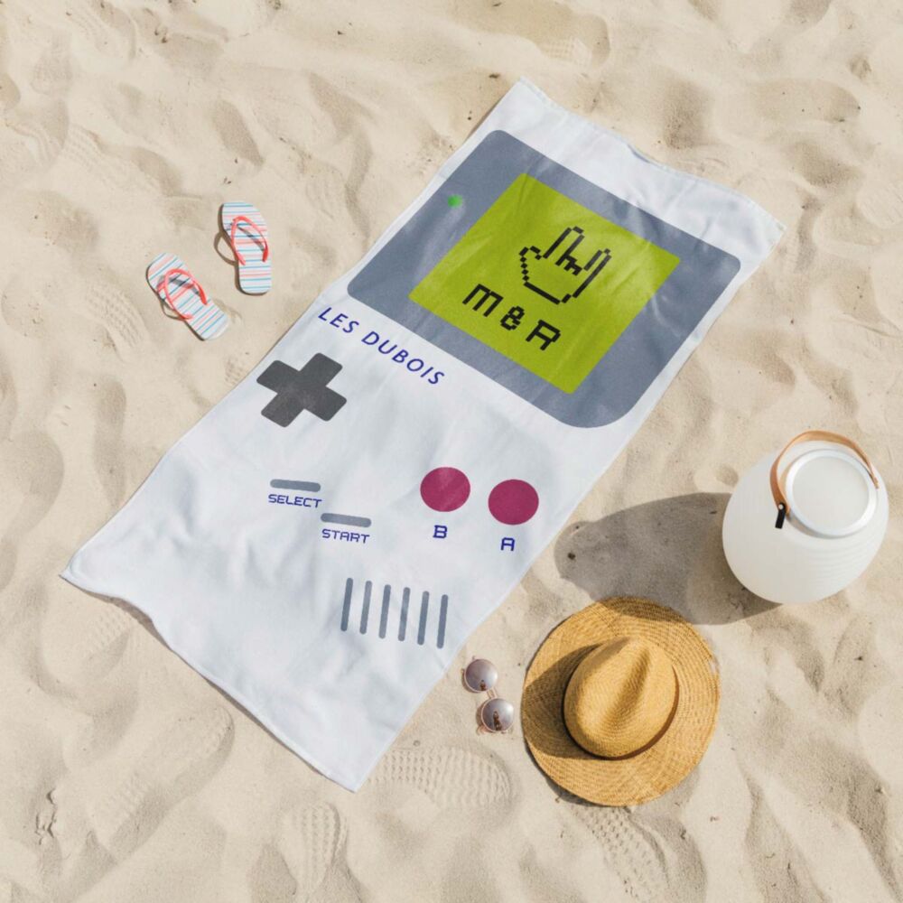 Serviette personnalisée avec console de jeu et texte