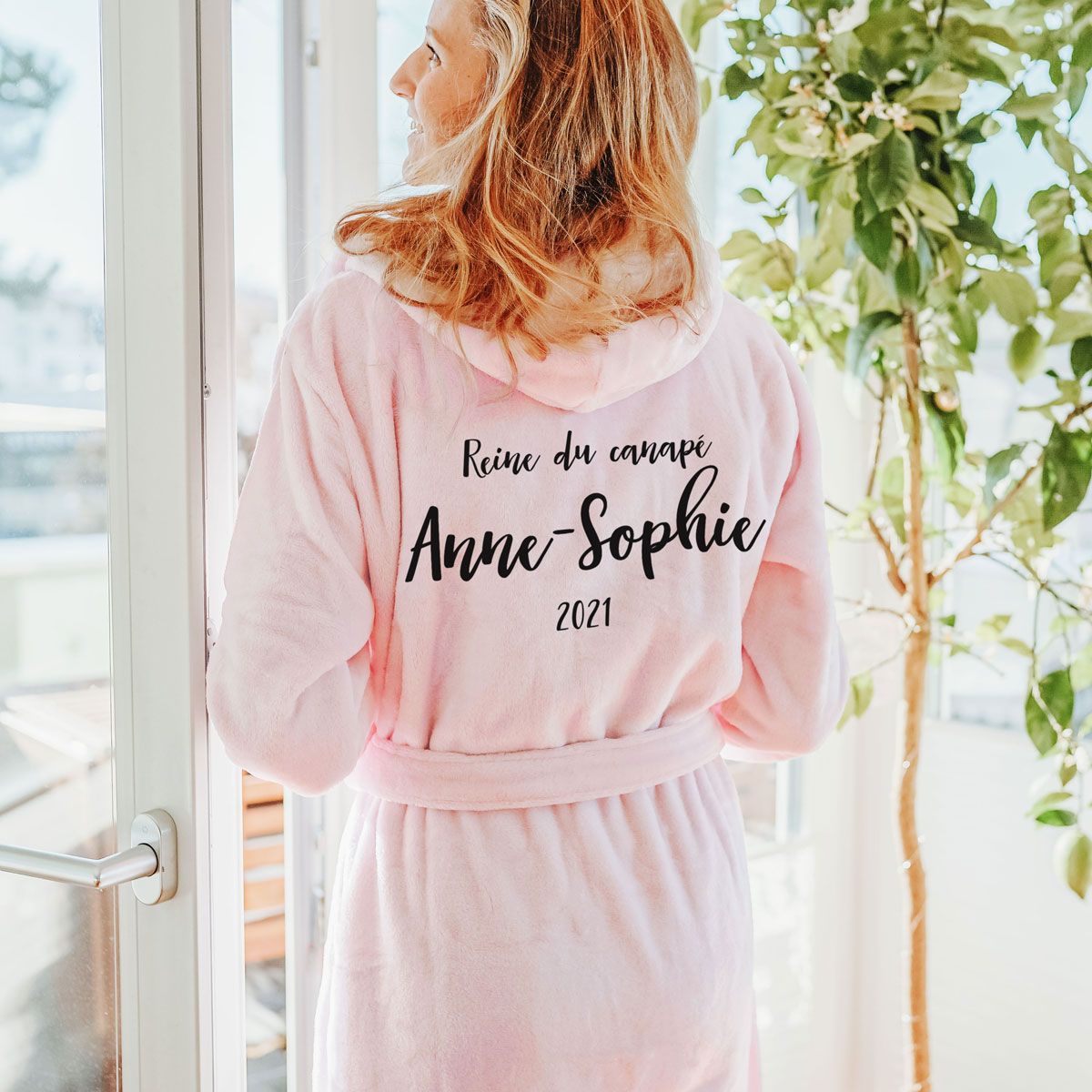 Créez votre peignoir personnalisé avec nom Cadeaux Folies