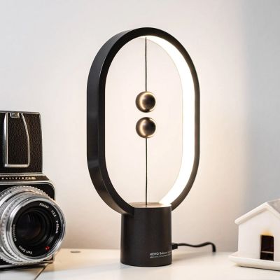 Mini lampe de table Heng Balance