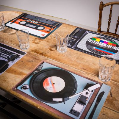 Sets de table Rétro – 4 pièces Sets de table Rétro – 4 pièces