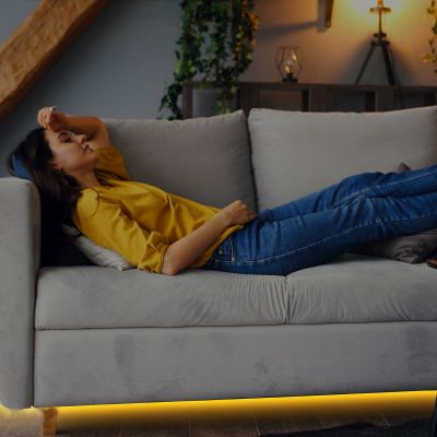 Ruban LED WIFI avec Commande Vocale et par Smartphone Ruban LED WIFI avec Commande Vocale et par Smartphone