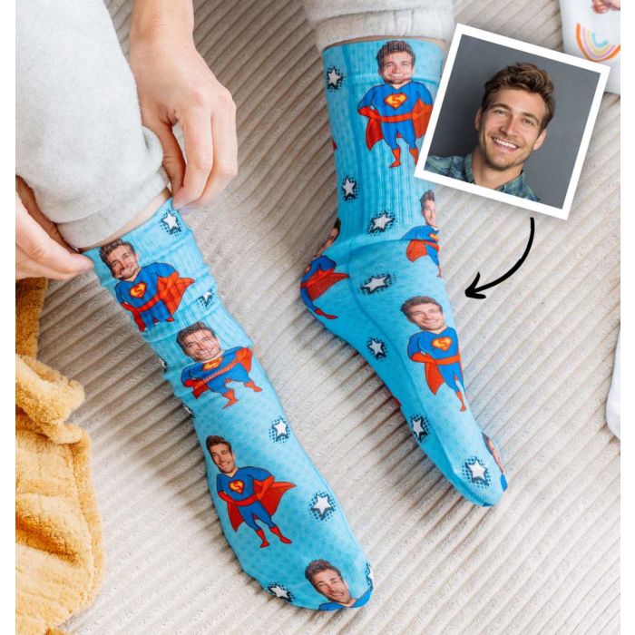 Chaussettes personnalis es visage motif super h ros Cadeauxfolies.ch