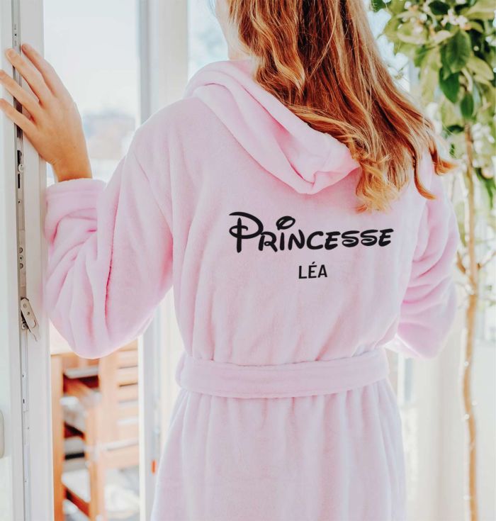 cadeaux saint valentin peignoir personnalisé princesse 