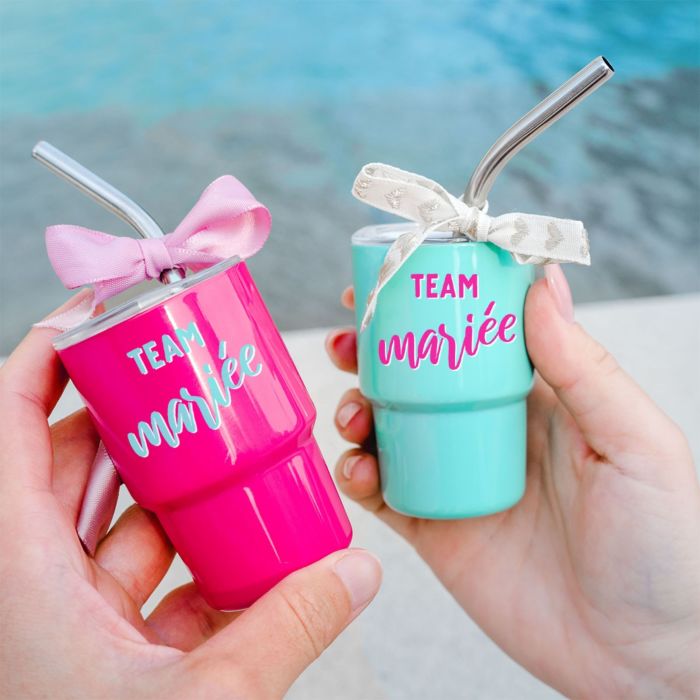 Personalisierbarer Mini Stanley Cup mit Text
