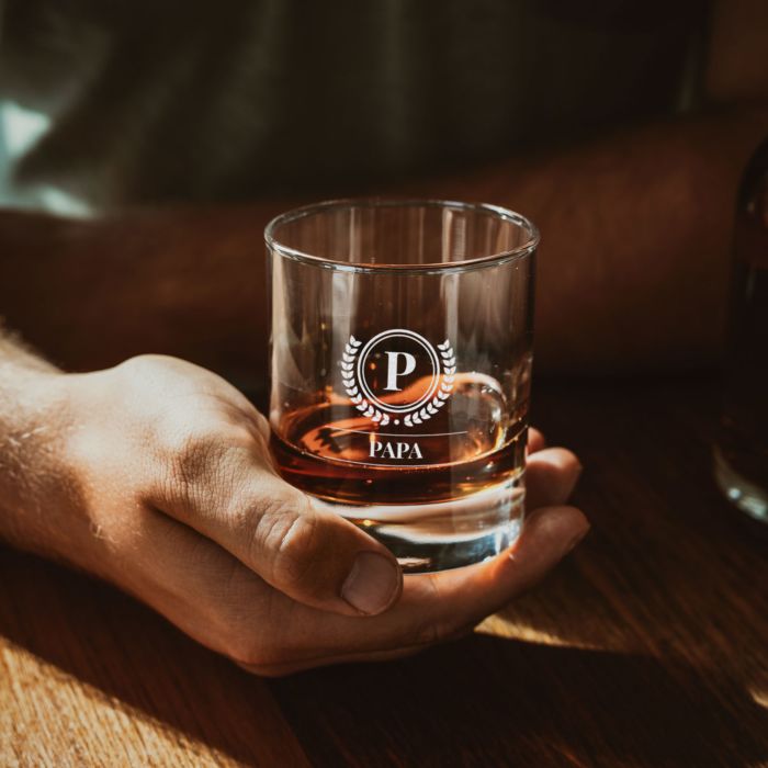 cadeau homme verre à whisky personnalisé avec monogramme