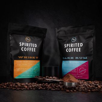 Café aromatisé au rhum ou au whisky