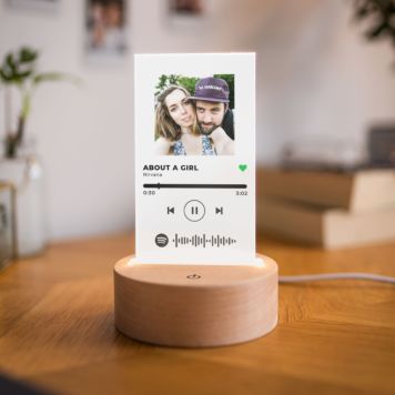 Lampe LED personnalisée avec photo et titre de chanson