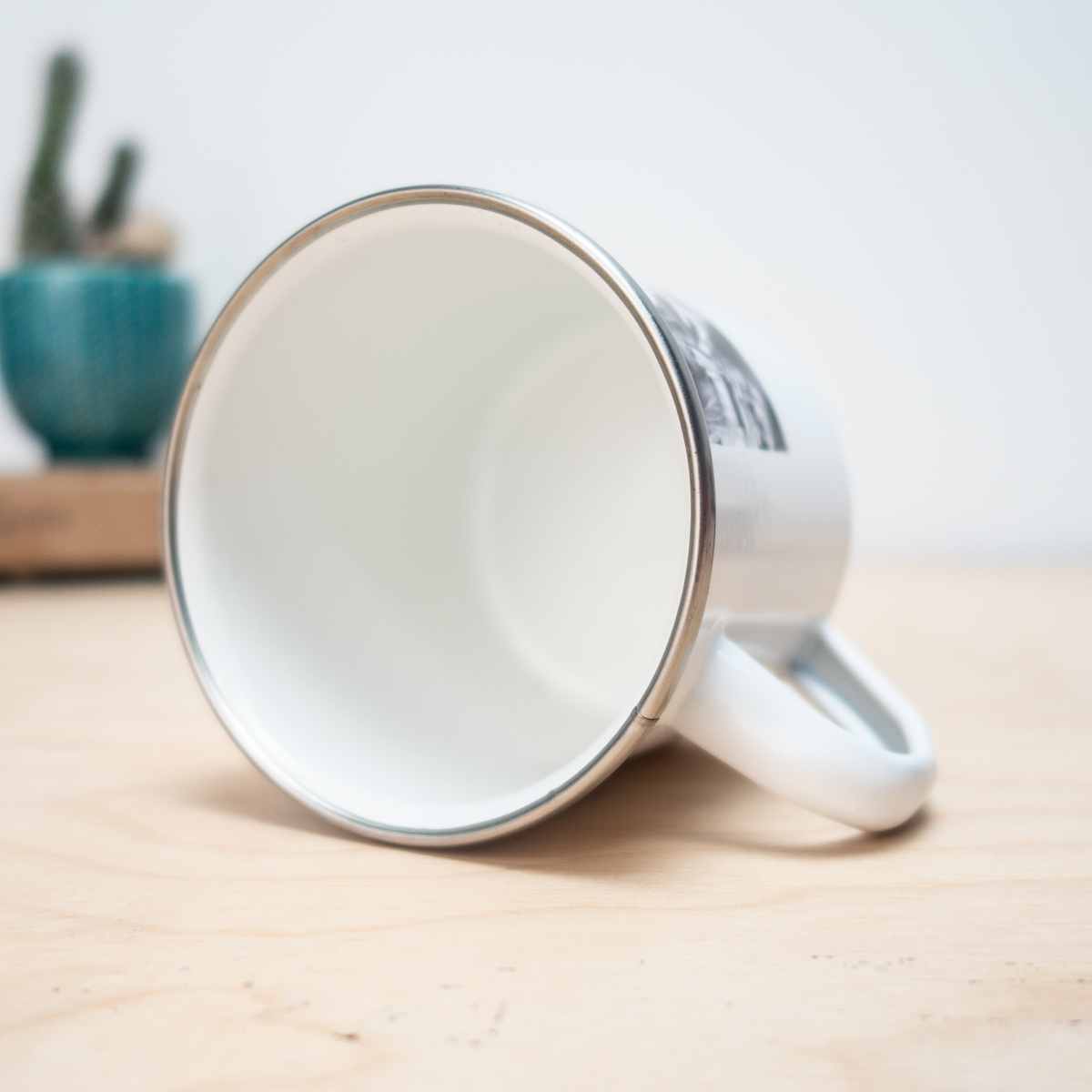 Tasse en métal personnalisable avec photos et texte