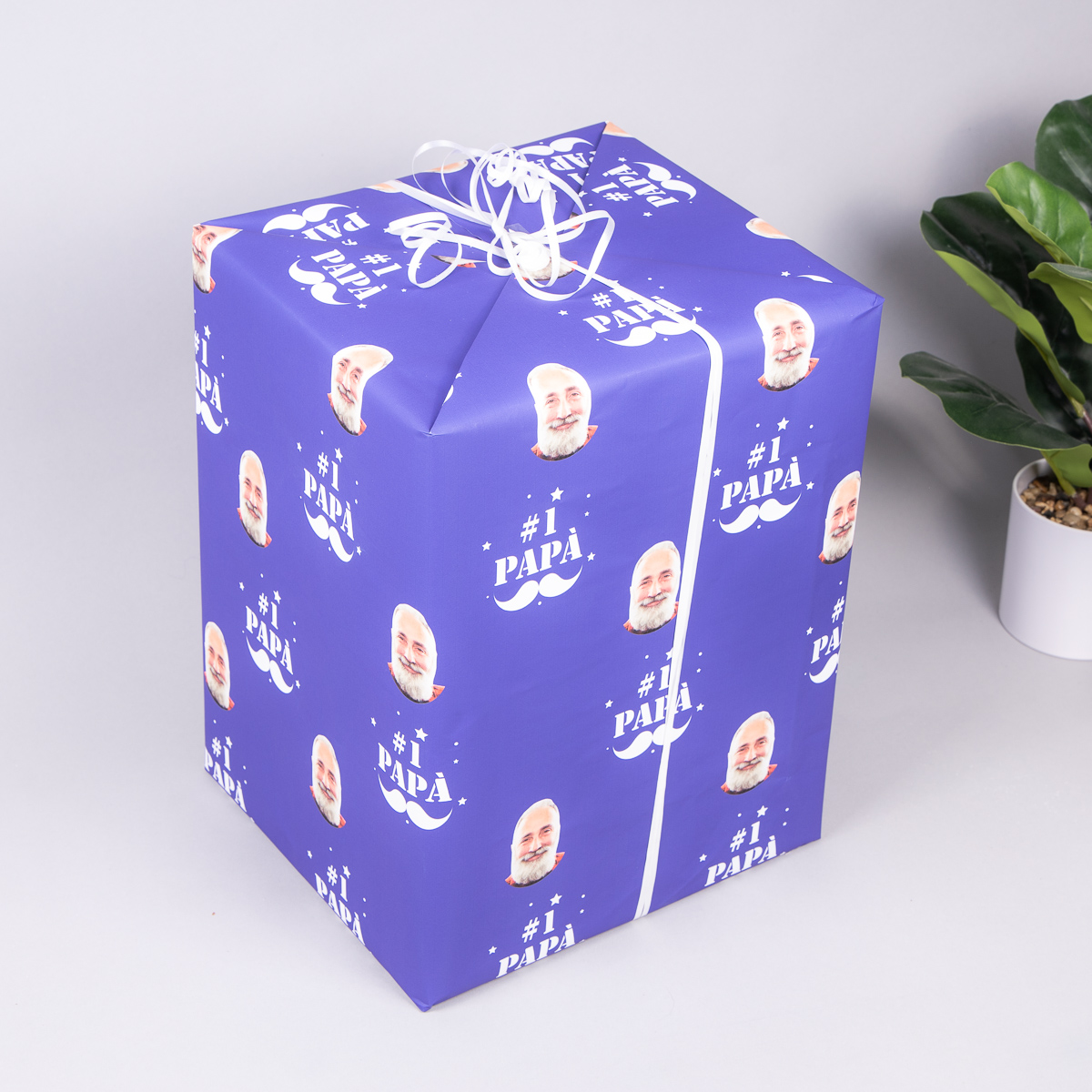 Papier cadeau multivisage pour homme
