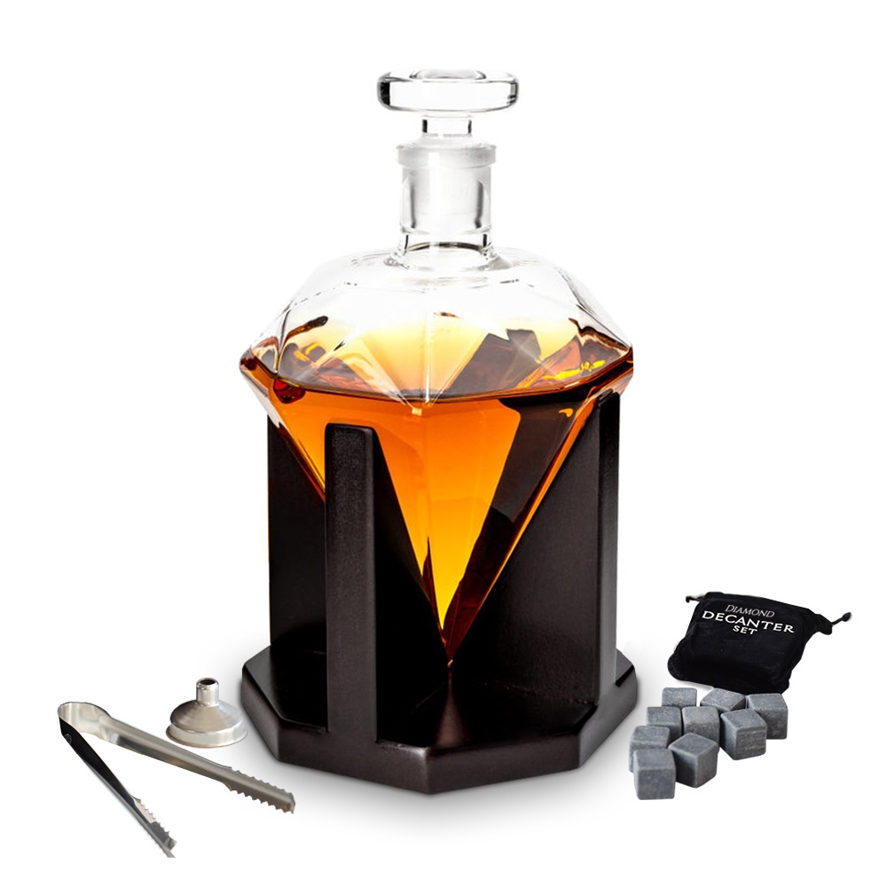 Carafe en Forme de Diamant