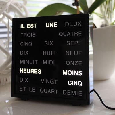 Horloges à mots LED Horloges à mots LED