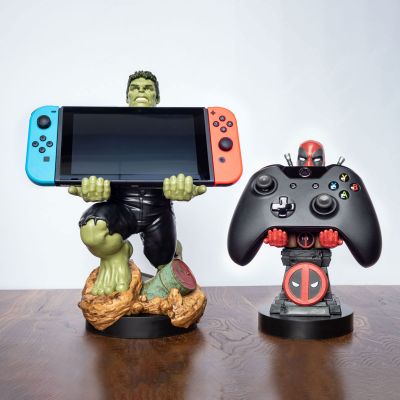 Jouets - Portes-smartphones Marvel avec câble de chargement